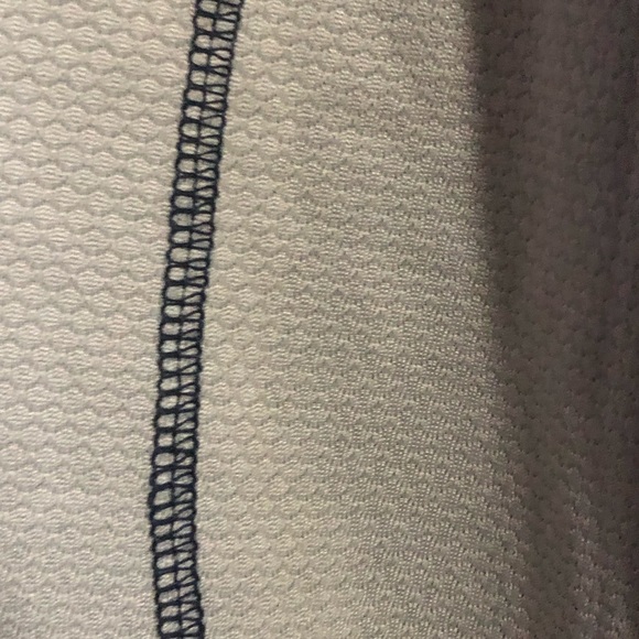 IZOD Golf Pullover - Picture 4 of 10